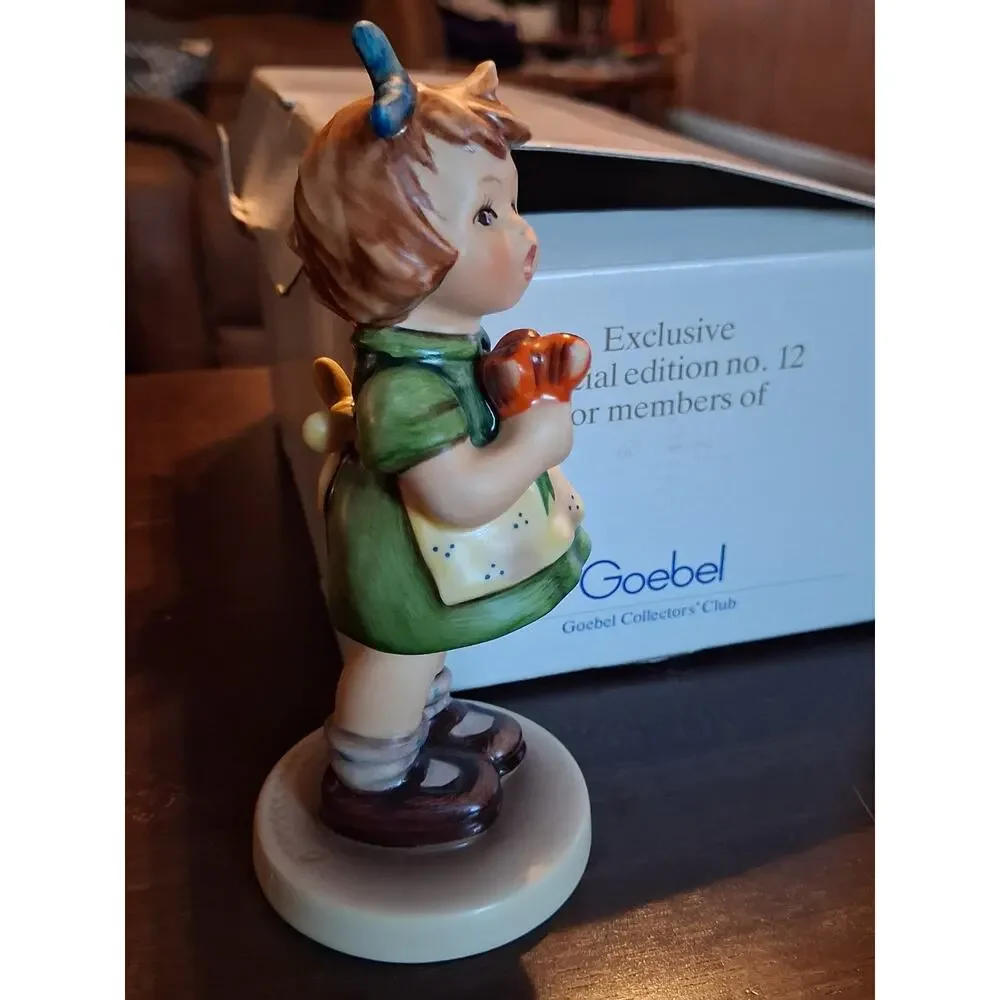 Hummel Goebel Exclusive Special Edition For Members - The Surprise